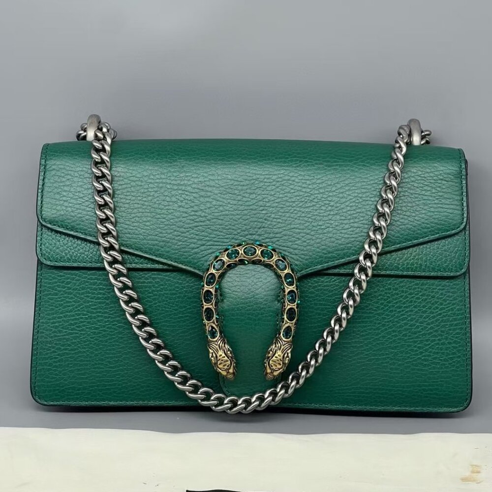 Gucci bags are new, trendy and versatile, interpreting high-end fashion attitude